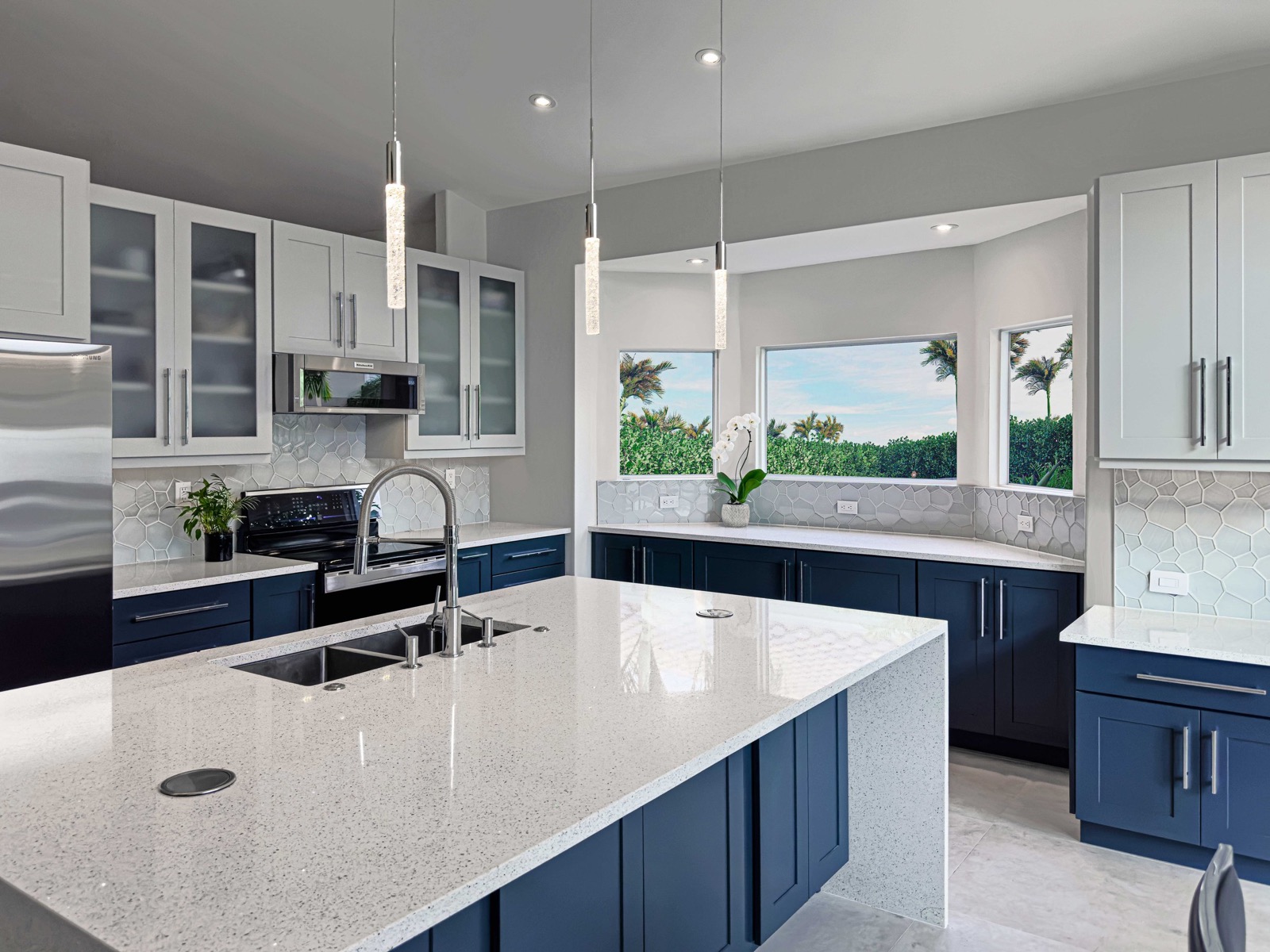 Kitchen range and cabinetry in the Hollywood, Florida home